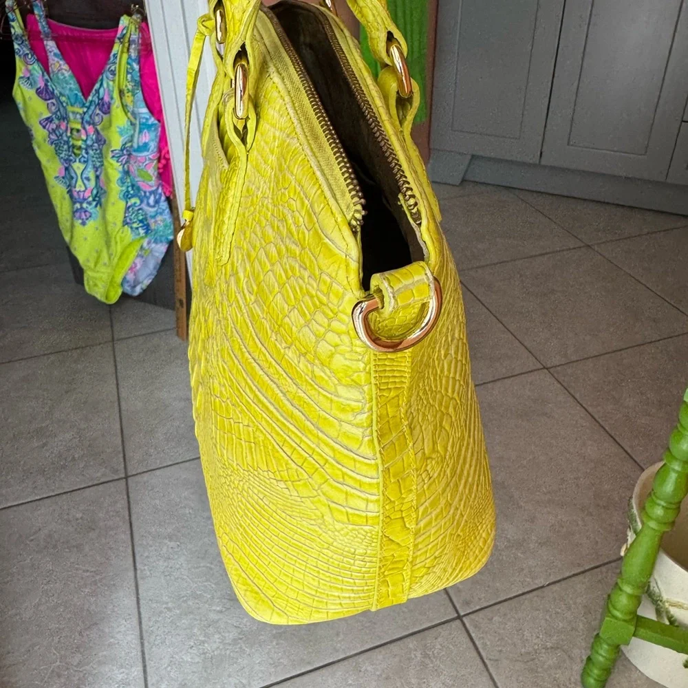 🍋‍🟩🐊Brahmin Lime Crocodile Lemongrass Embossed Satchel (Rare) EUC🐊
